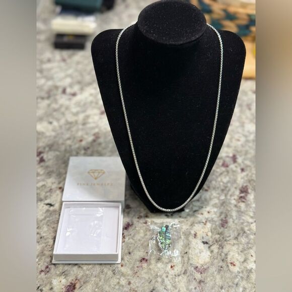 NEW Abalone Leaf Pin & Necklace 2 in One - Picture 2 of 11